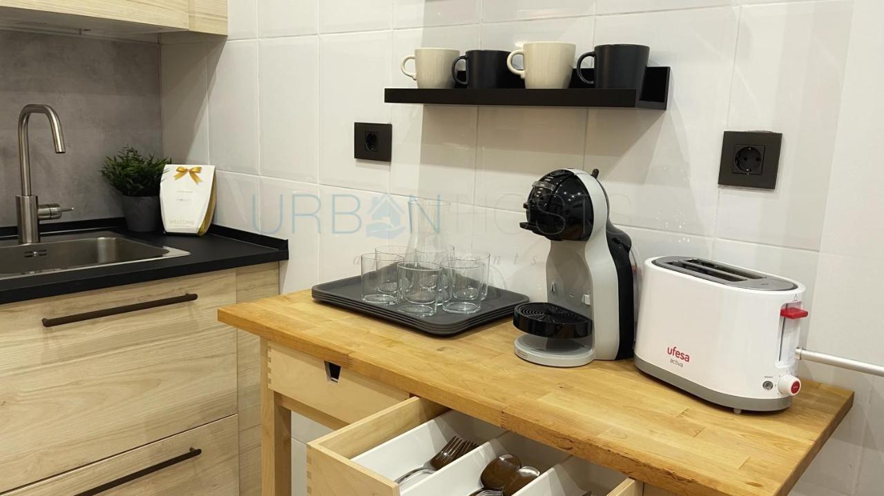 Vivienda Turistica Urbana En Santuchu, Comoda, Funcional Y Con Parking Bilbau Exterior foto