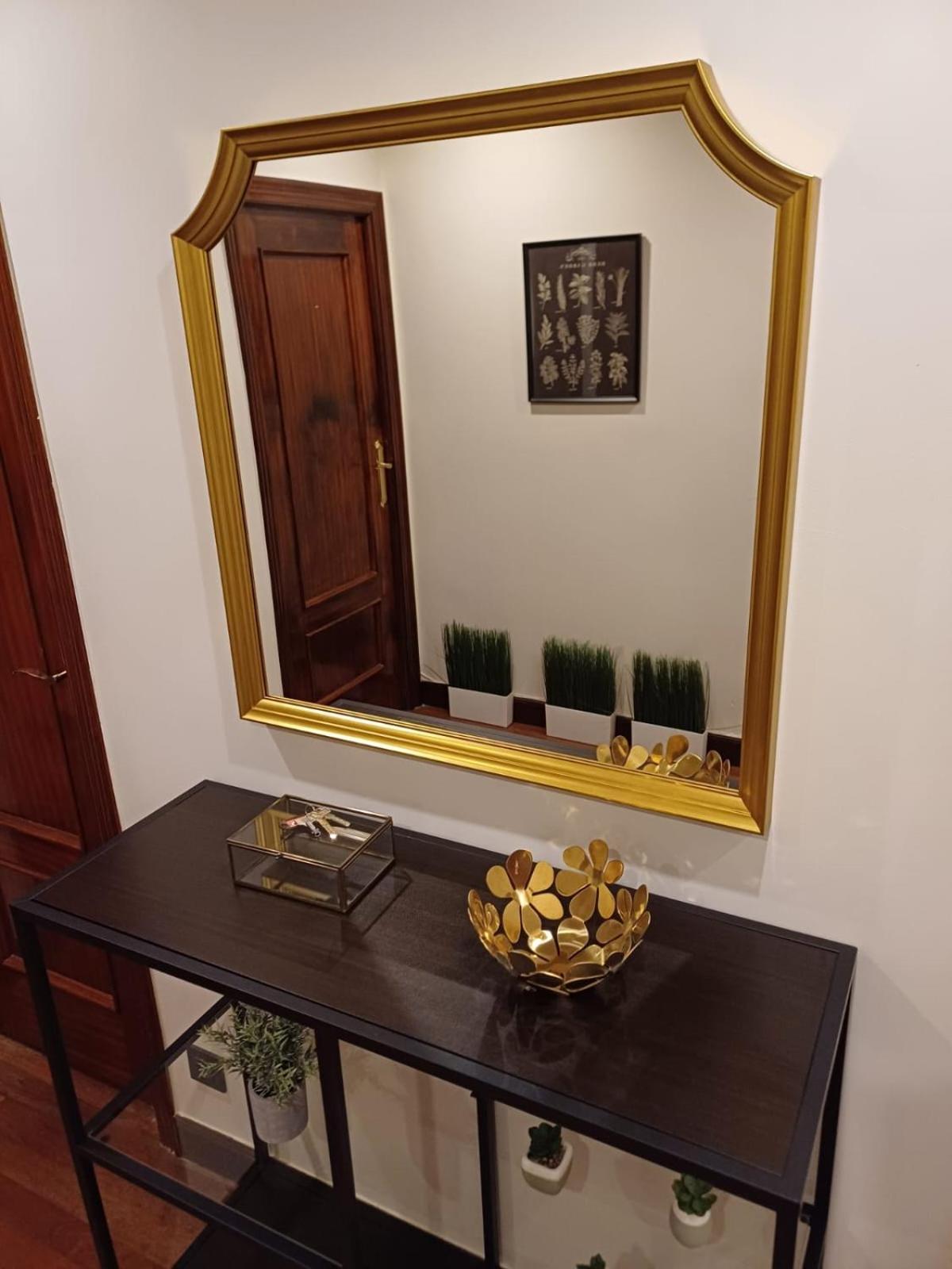 Vivienda Turistica Urbana En Santuchu, Comoda, Funcional Y Con Parking Bilbau Exterior foto
